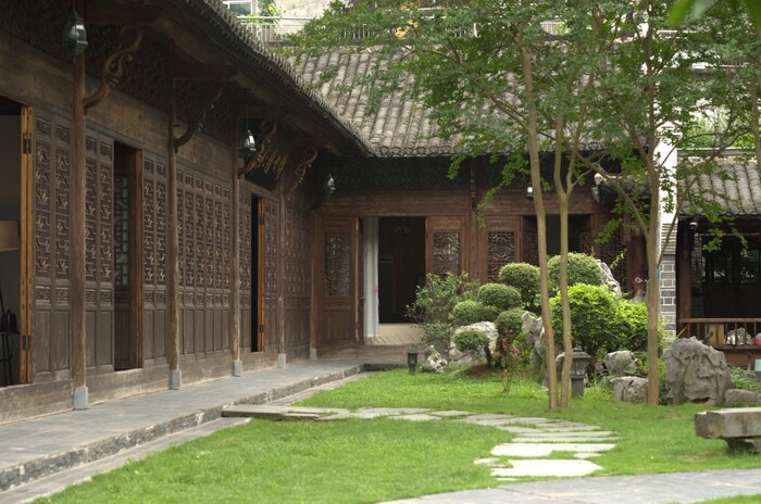 ��������